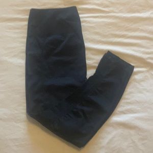 Fabletics Sync high waisted performance 7/8 length leggings